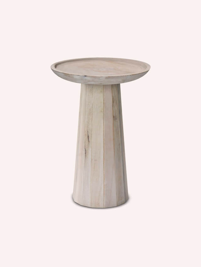 Wide round accent table